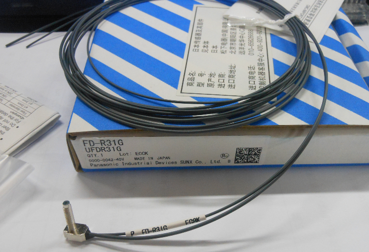 new Panasonic FD-R31G Fiber Optic Sensor 1PC FDR31G - PANASONIC