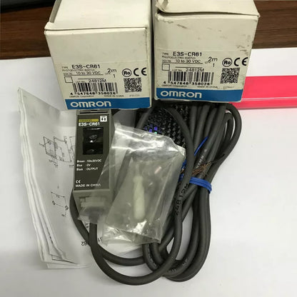 new Omron E3S-CR61 Photoelectric Switch One E3SCR61 - OMRON