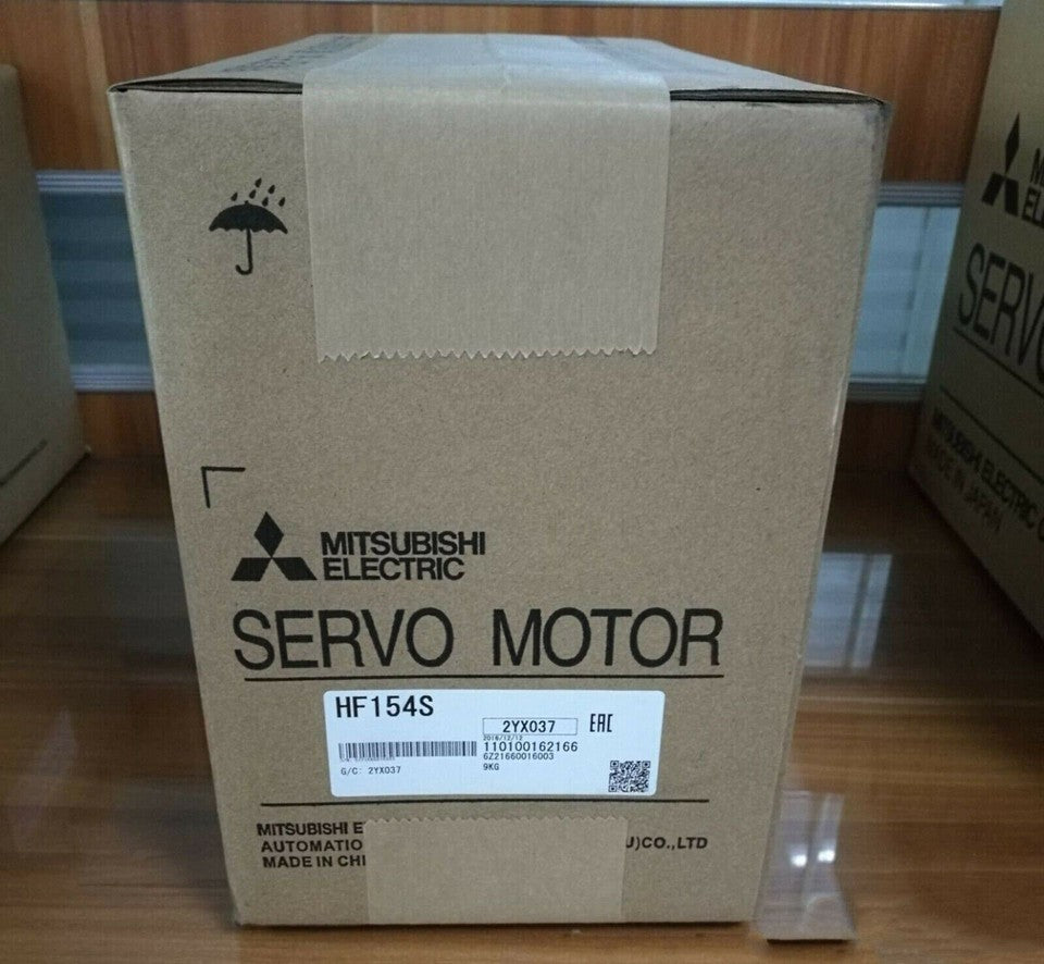 new 1PC Mitsubishi HF154S Servo Motor In Box ping