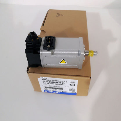 new Omron R88M-K10030H-S2-Z Servo Motor R88MK10030HS2Z In Box ping - OMRON