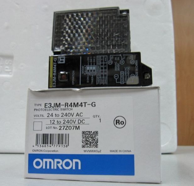 new 1PC Omron E3JM-R4M4T-G Photoelectric Switch E3JMR4M4TG In Box - OMRON