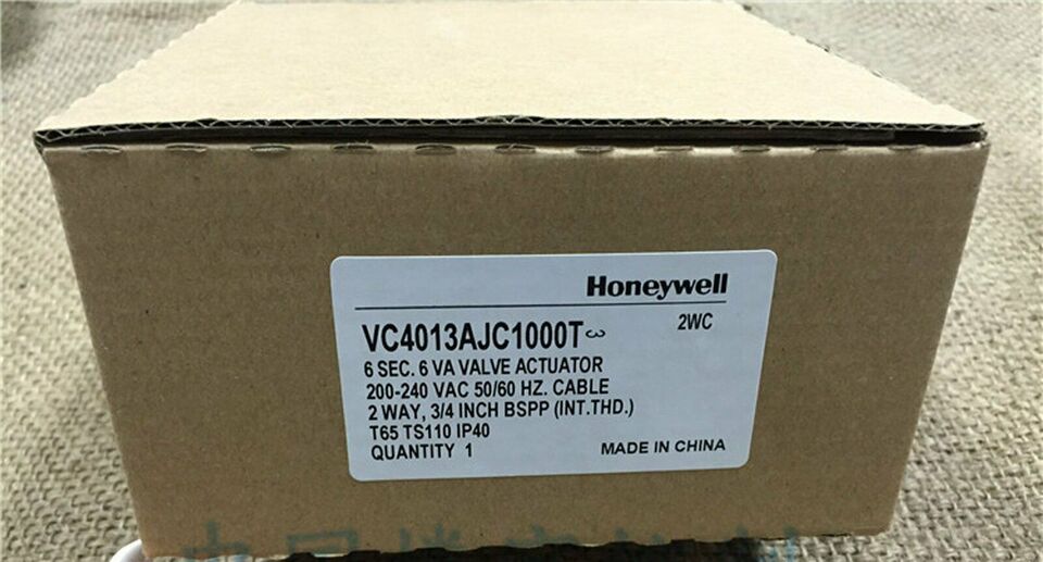 new 1PC  Honeywell VC4013AJC1000T Electric Adjustment Valve