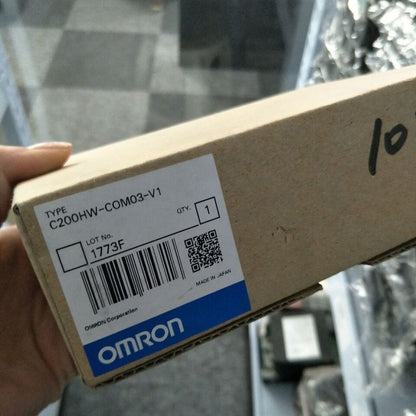 new Omron C200HW-COM03-V1 PLC Module One ping C200HWCOM03V1