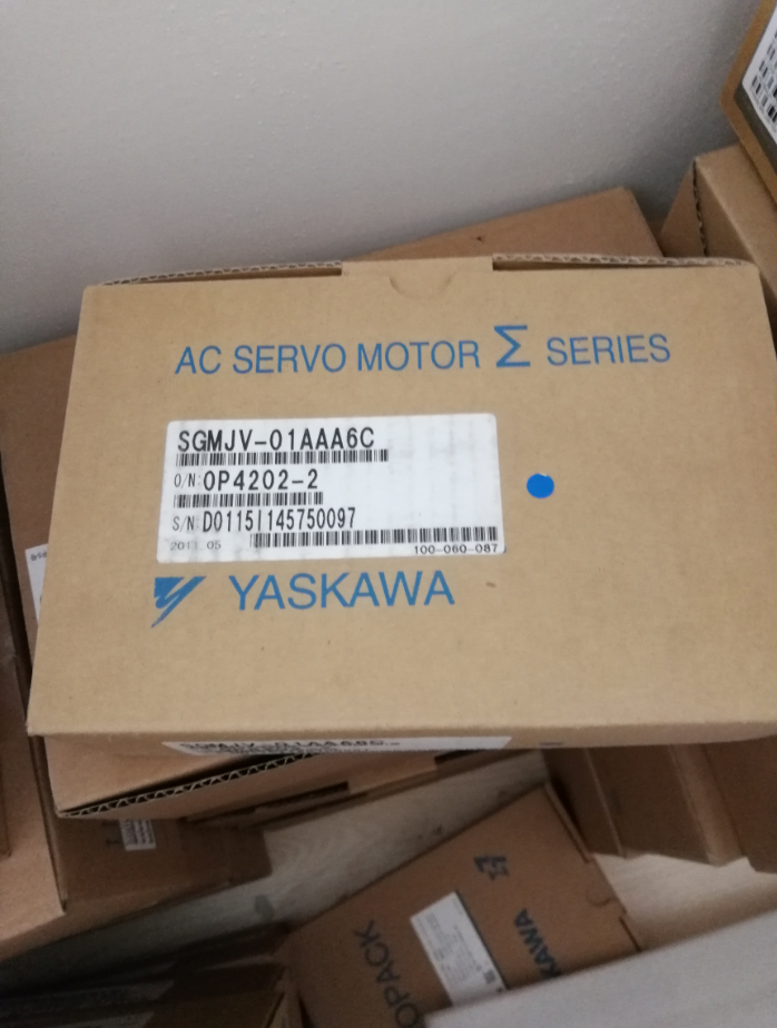 new 1PC Yaskawa SGMJV-01AAA6C Servo Motor SGMJV01AAA6C ping