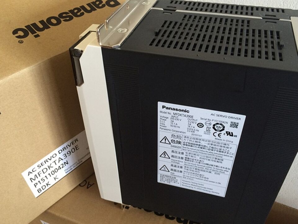 new 1PC Panasonic MFDKTA390E Servo Motor ping - PANASONIC