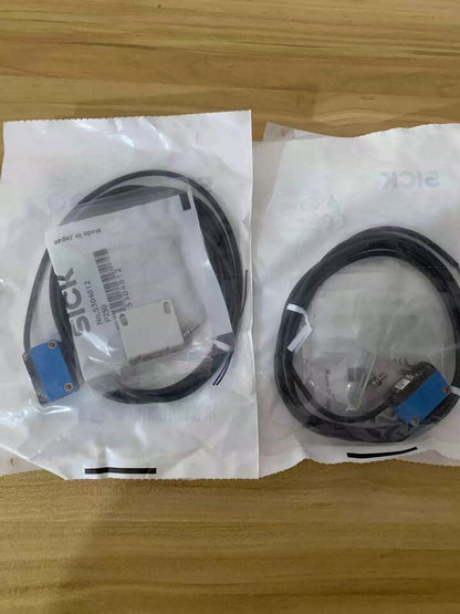 new SICK GL6-N1212 Photoelectric Sensor One GL6N1212 - SICK