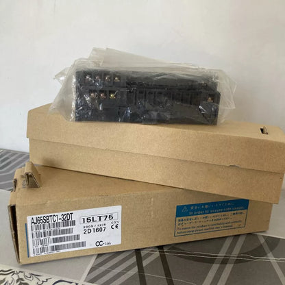 Mitsubishi AJ65SBTC132DT PLC Module 1PC - MITSUBISHI