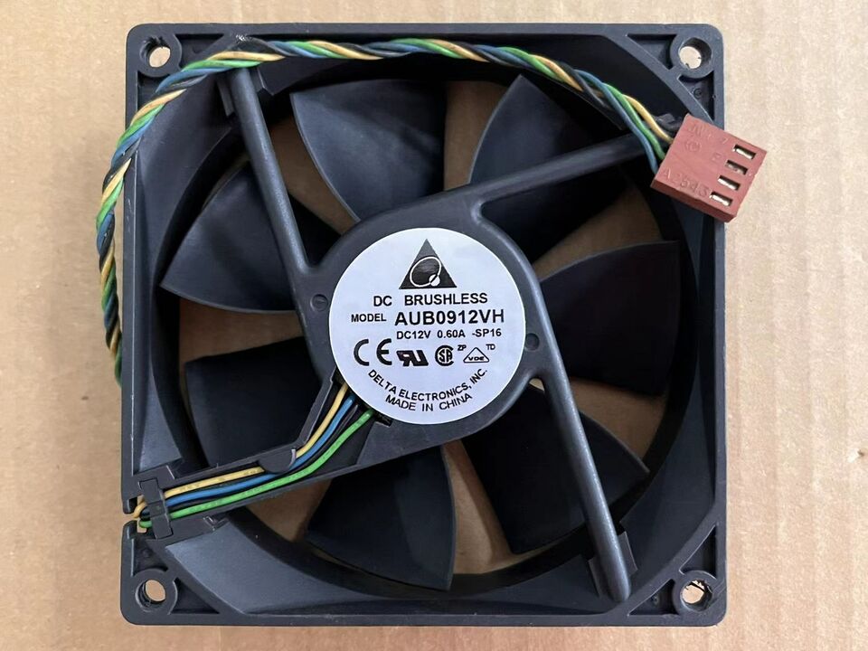 new 1PC  4-wire PWM Cooling Fan AUB0912VH 9025 DC 12V 0.60A 90*90*25MM