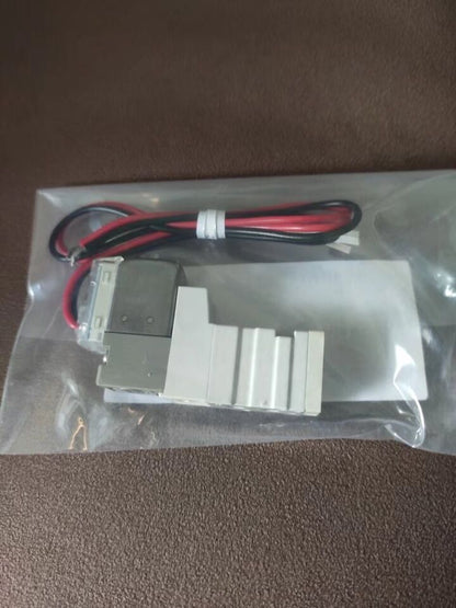 new SMC SYJ312-5GD-M3 Solenoid Valve 1PC SYJ3125GDM3 - SMC