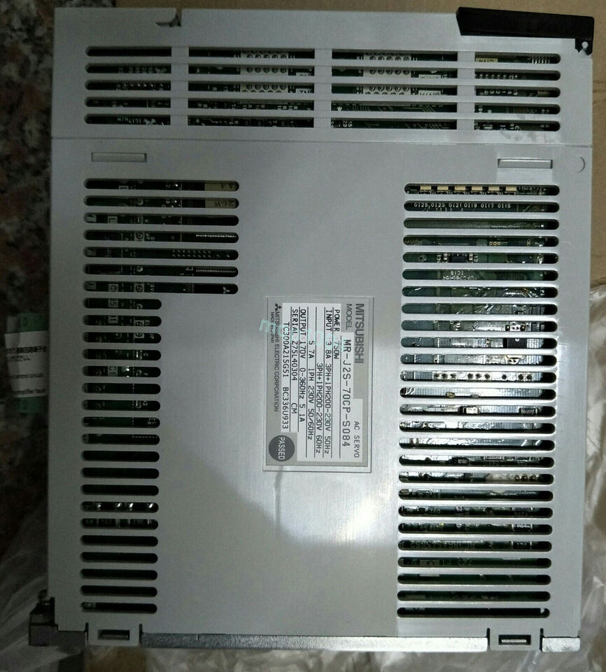 Mitsubishi MR-J2S-70CP-S084 Servo Drive MRJ2S70CPS084 Ping - MITSUBISHI