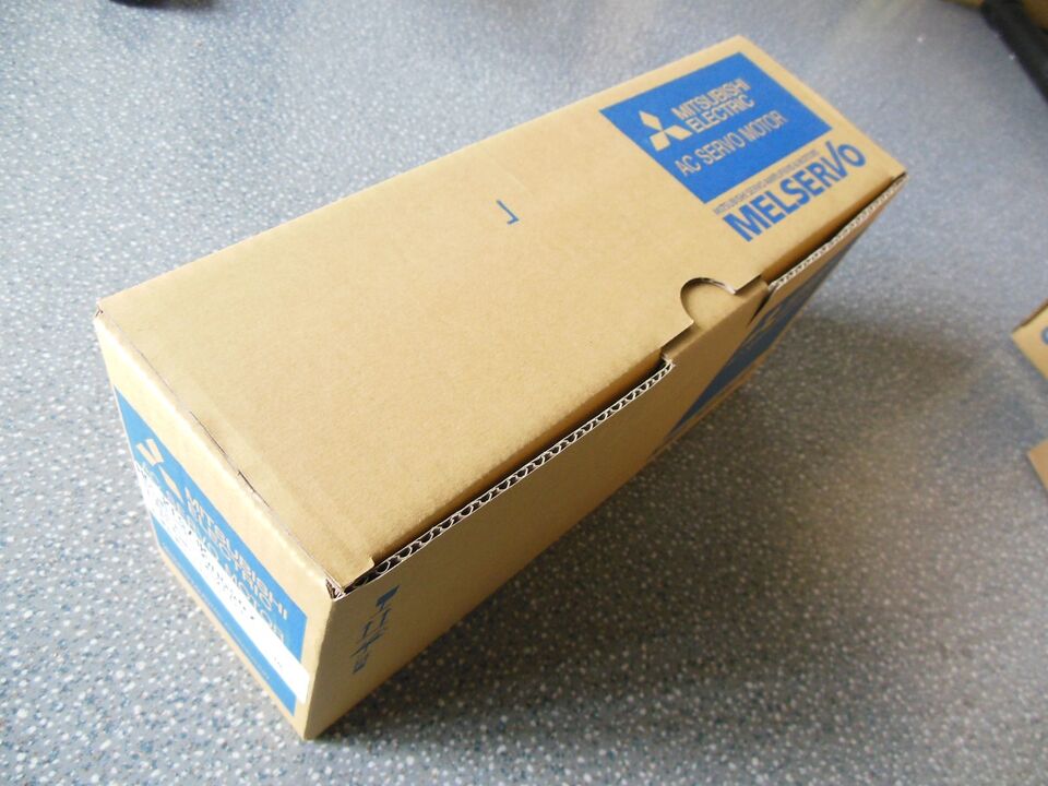 new 1PC Mitsubishi AC Servo Motor HC-KFS73K HCKFS73K - MITSUBISHI