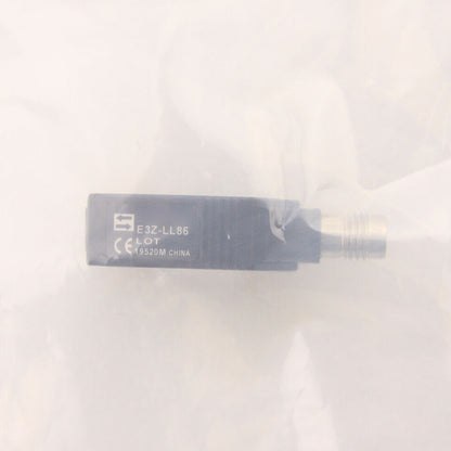 Omron E3ZLL88 Photoelectric Sensor Switch - OMRON