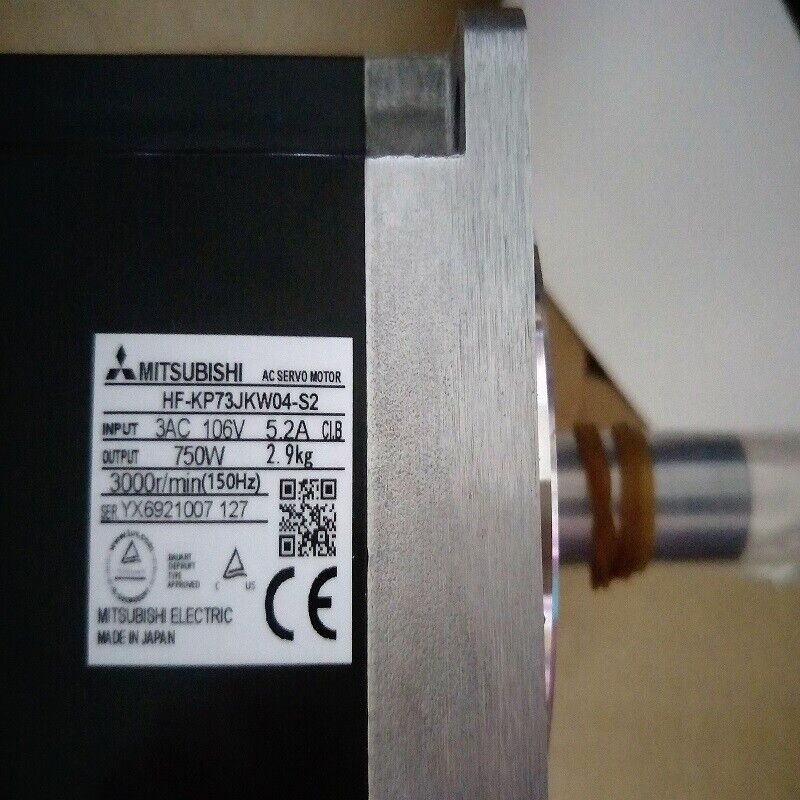 new 1PC Mitsubishi HF-KP73JKW04-S2 Servo Motor In Box HF-KP73JKW04-S2 - MITSUBISHI