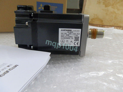 MITSUBISHI HG-KR43 Servo Motor in Box - MITSUBISHI