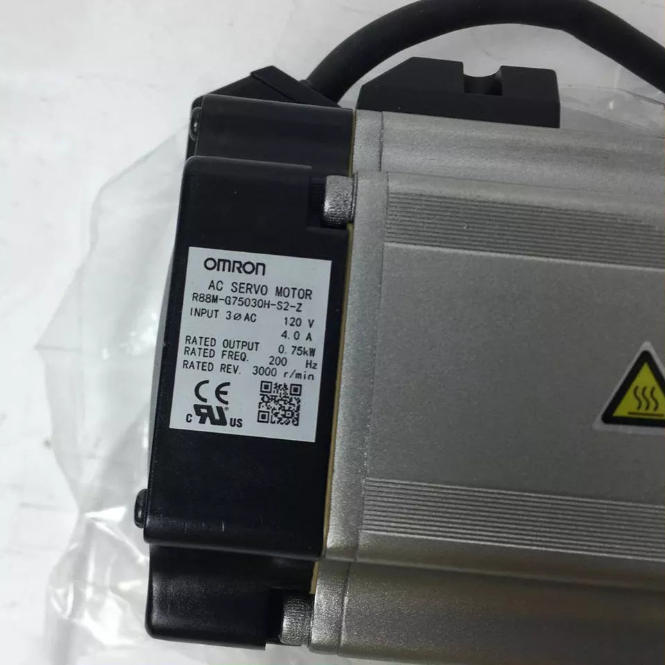 Omron R88M-G75030H-S2-Z Servo Motor - OMRON