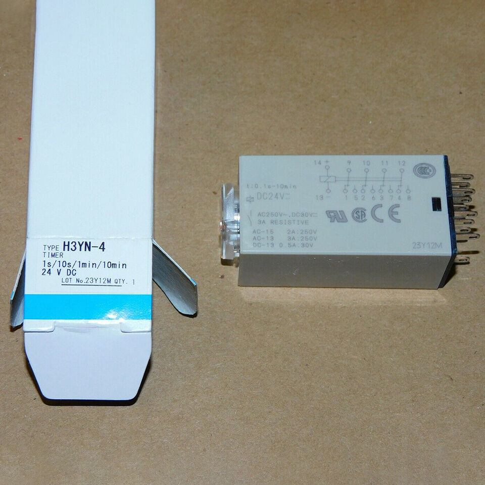 new Omron H3YN-4 24VDC Relay One H3YN4 - OMRON