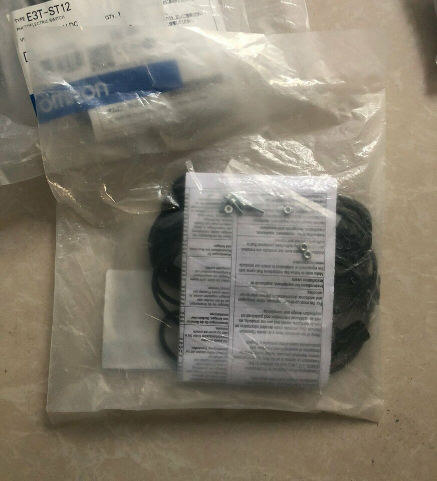 new Omron E3T-FT11 Photoelectric Switch Sensor One E3TFT11 - OMRON