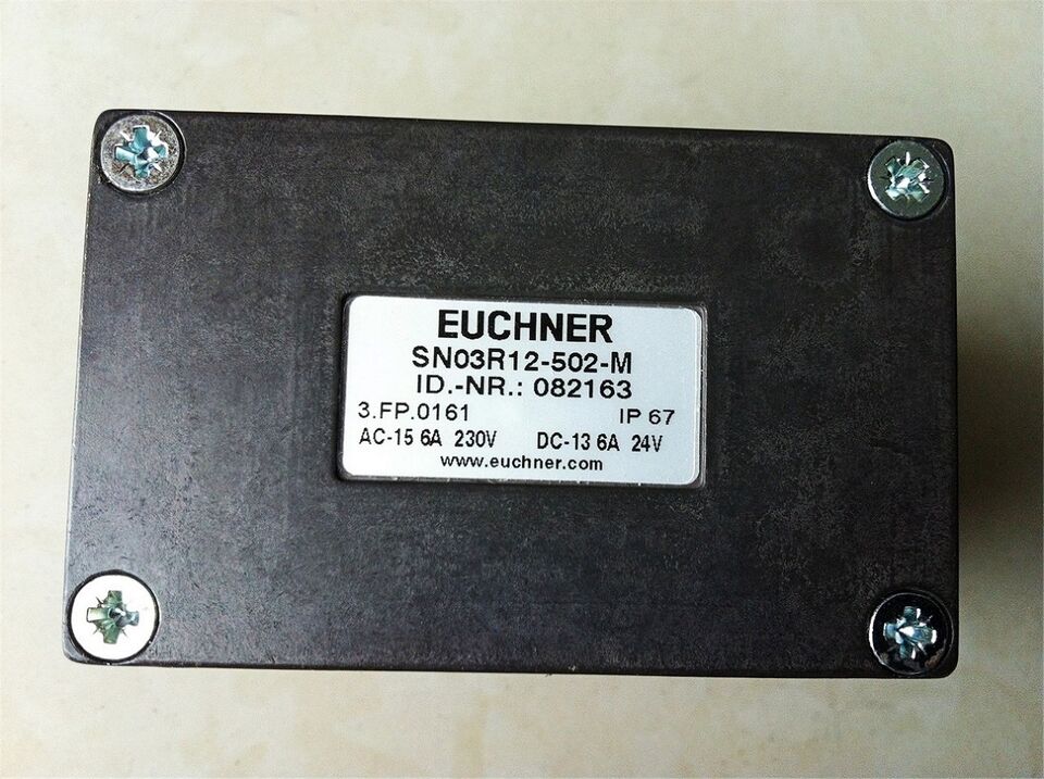 new 1PC EUCHNER SN03R12-502-M 082163 In Box ping - EUCHNER