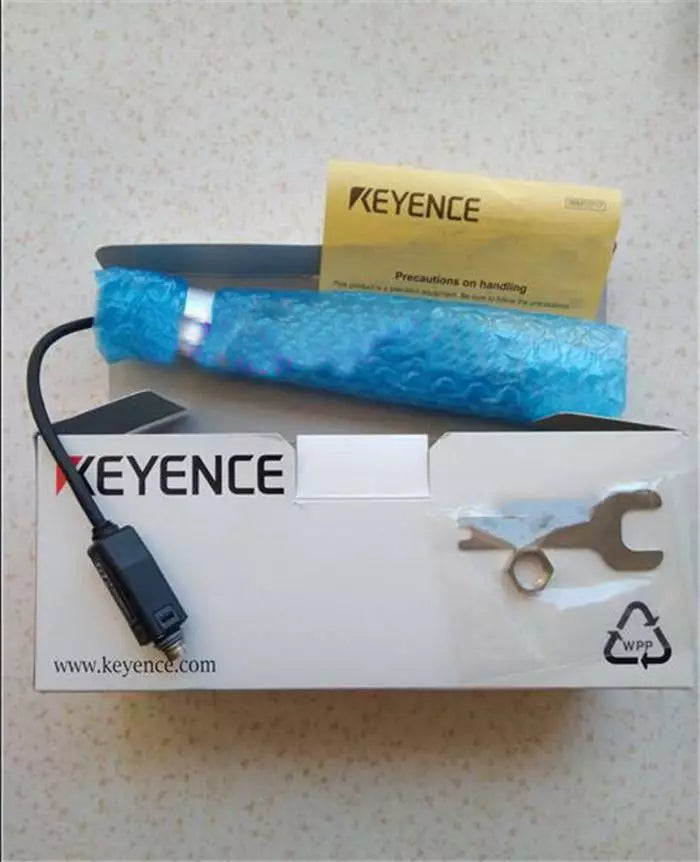 new 1PC Keyence GT2-P12F GT2P12F Contact Sensor ping - KEYENCE
