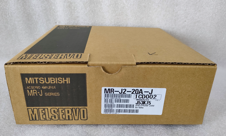 new 1PCS Mitsubishi MR-J2-20A-J Servo Drive MRJ220AJ ping
