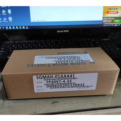 Yaskawa SGMAH-01AAA41 Servo Motor - YASKAWA
