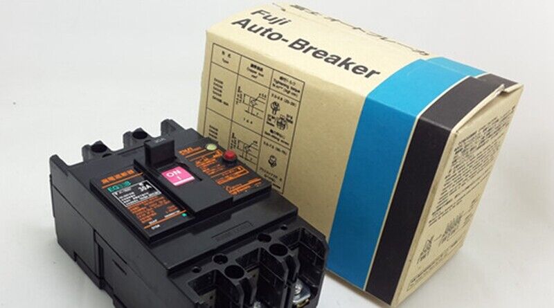 Fuji EG33B 30A Circuit Breaker - FUJI