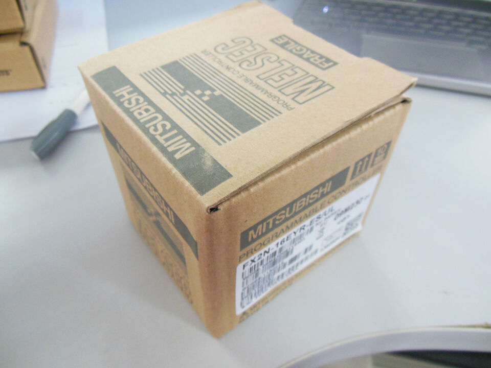Mitsubishi FX2N-16EYR-ES/UL Programmable Controller FX2N16EYRES/UL - MITSUBISHI