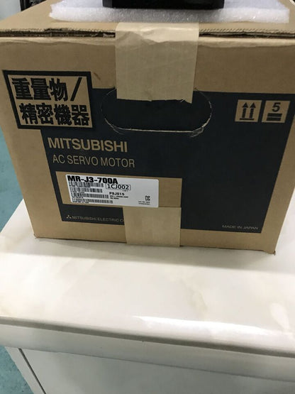 new 1PC Mitsubishi MR-J3-700A Servo Drive In Box ping MRJ3700A - MITSUBISHI