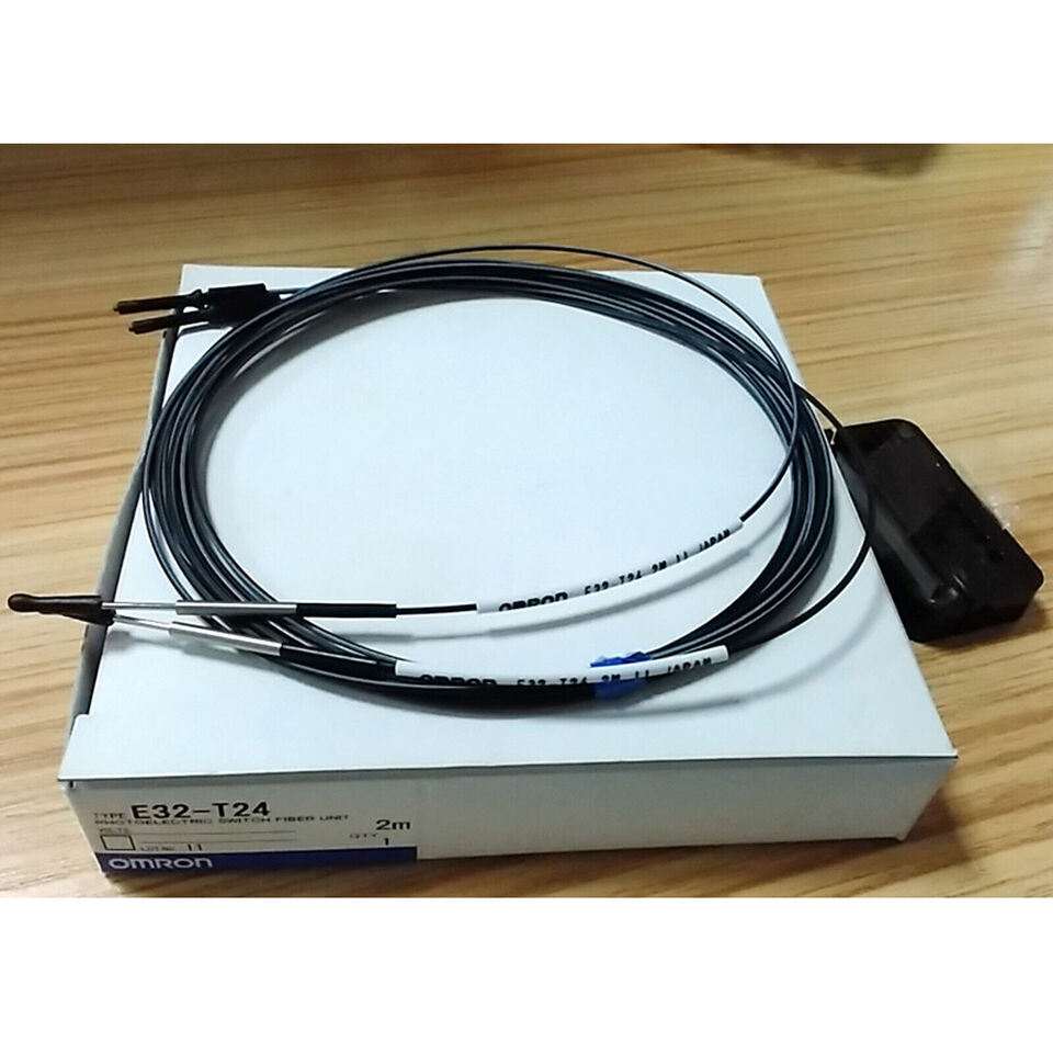 OMRON Fiber Optic Sensor E32-T24 - OMRON