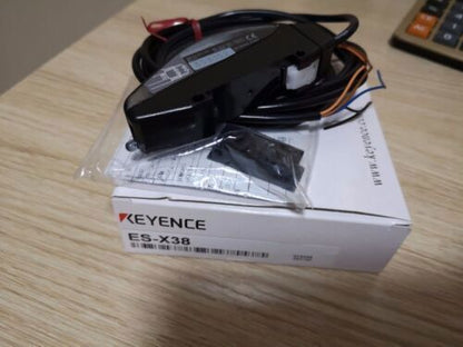 new 1PC Keyence ES-X38 Sensor ESX38 - KEYENCE