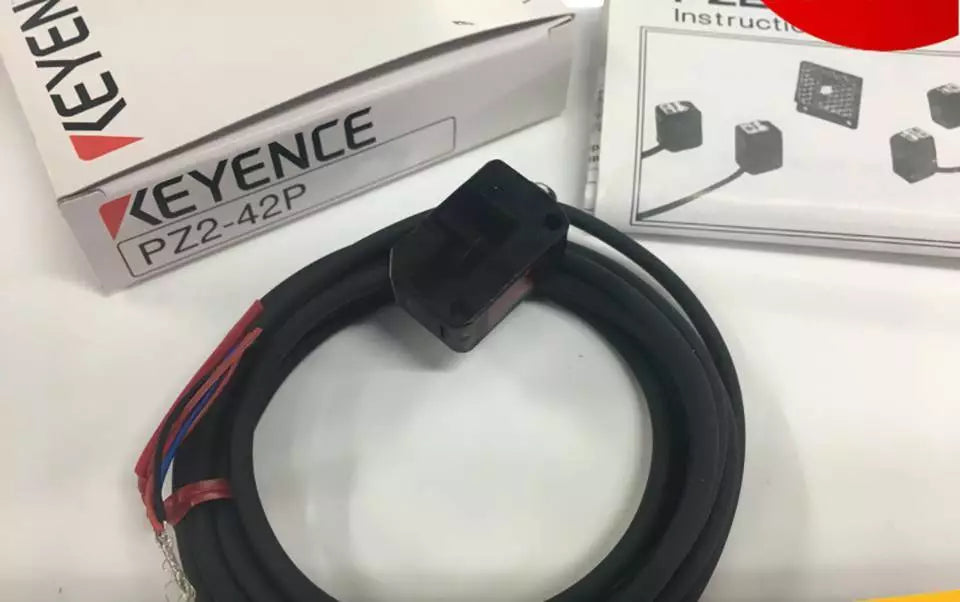 new 1PC Keyence PZ2-42P Photoelectric Sensor PZ242P - KEYENCE
