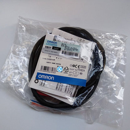 new 1PC Omron D4GS-N1R Safety Door Switch D4GSN1R - OMRON