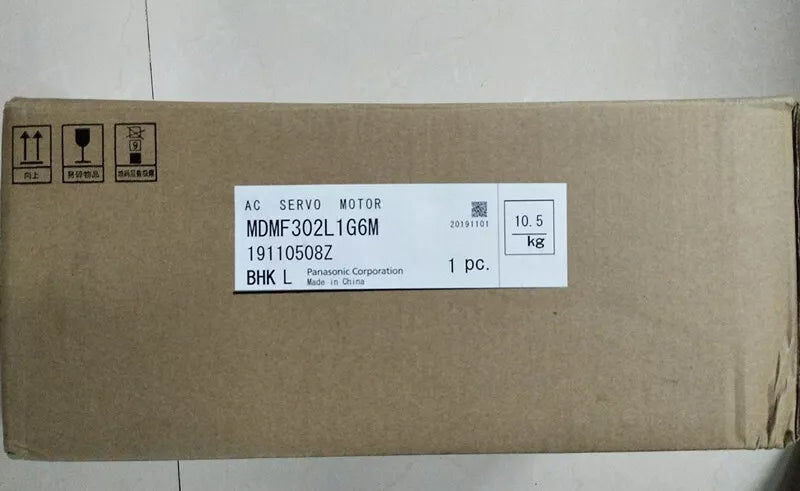 Panasonic MDMF302L1G6M Servo Motor 1PC - PANASONIC