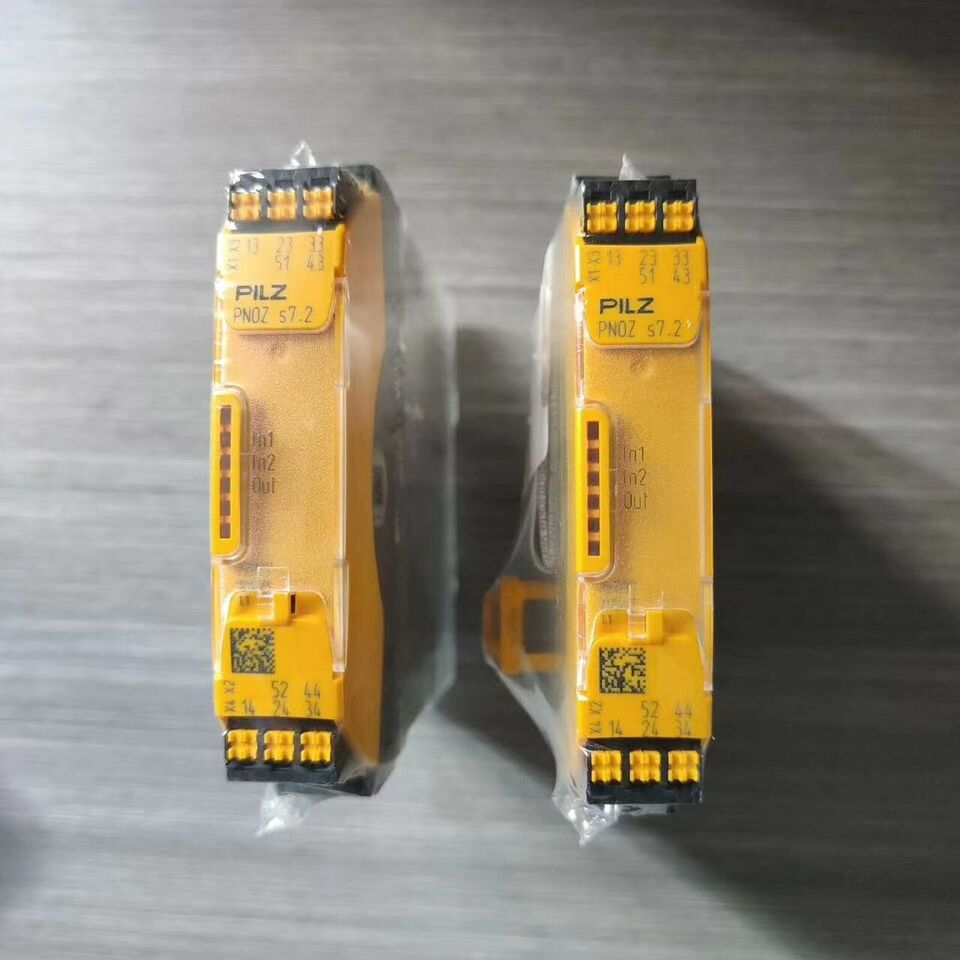 new 1pcs PILZ 750177 safety sensor PNOZ S7.2 24VDC - PILZ