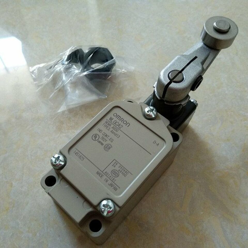 new 1PC Omron WLGCA2 Circuit Limit Switch ping - OMRON
