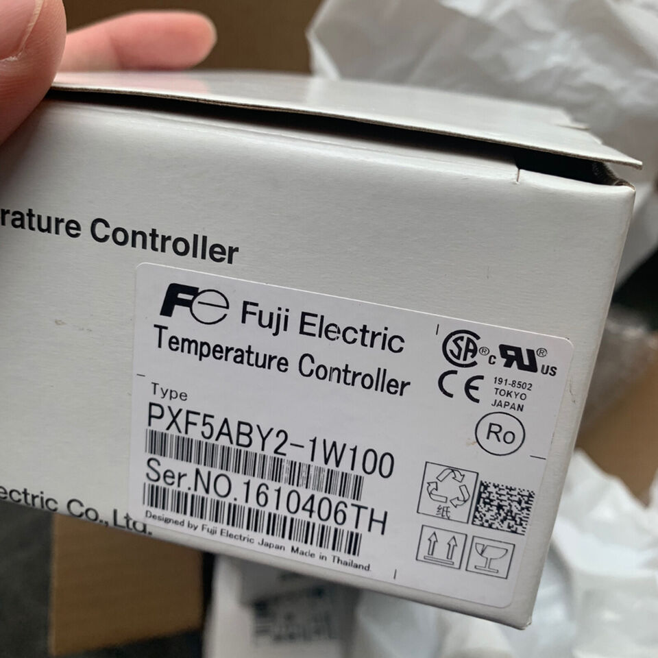 new 1PC Fuji PXF5ABY2-1W100 Temperature Controller PXF5ABY21W100 - FUJI