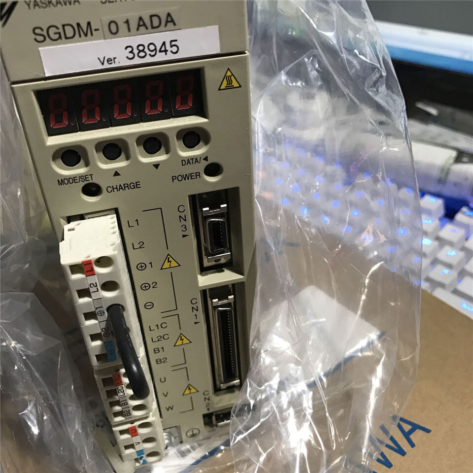 Yaskawa SGDM-01ADA Servo Driver in Box – Professional - YASKAWA