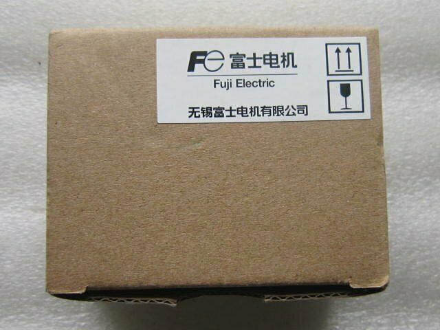 new Fuji PXE4TCY1-1Y000-C Temperature Control Meter 1PC Ship PXE4TCY11Y000C - FUJI
