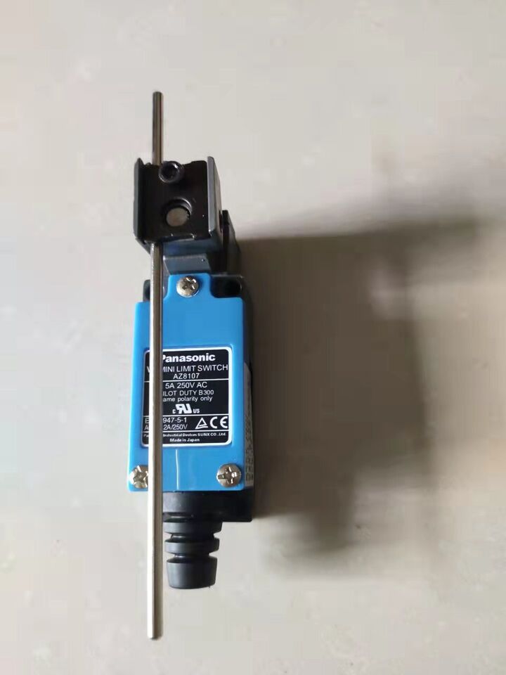 new Panasonic AZ-8107 Limit Switch 1PC AZ8107 - PANASONIC