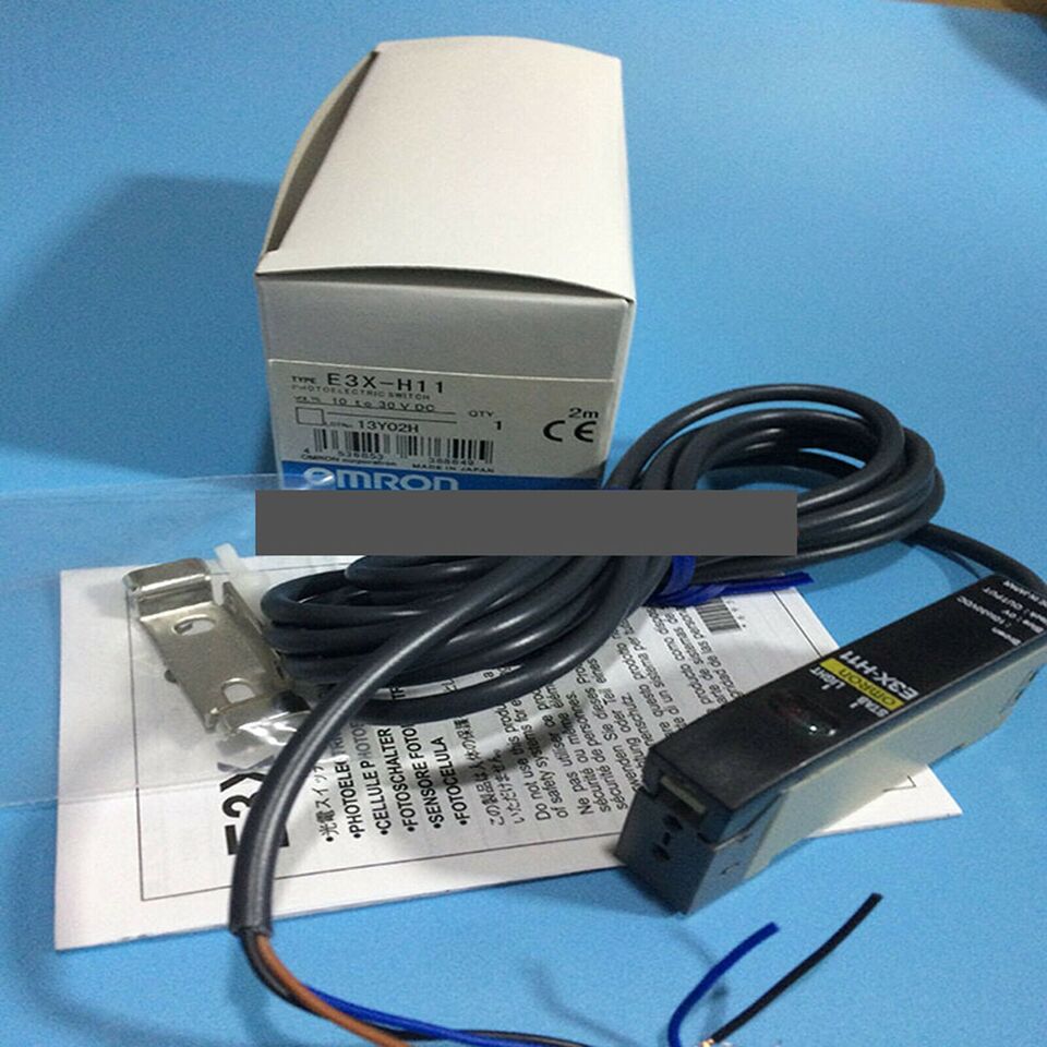new Omron E3X-H11 Photoelectric Switch One E3XH11 - OMRON