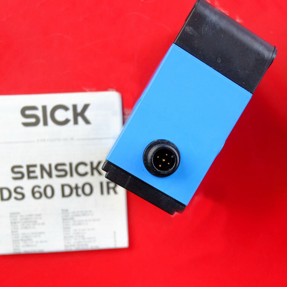 1PC SICK DS60P21111 Photoelectric Proximity Sensor Fast Ship - SICK