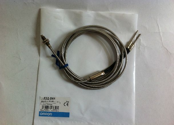 Omron E32D61 Fiber Optic Sensor In Box - OMRON