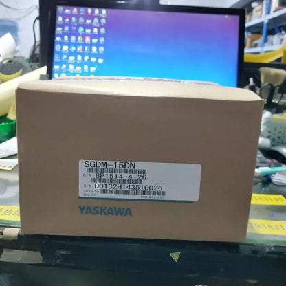new 1PC YASKAWA SGDM-15DN Servo Driver In Box ping - YASKAWA