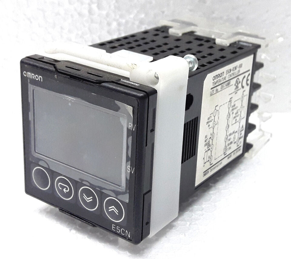 Omron Temperature Controller E5CN-R2MT-500 - OMRON