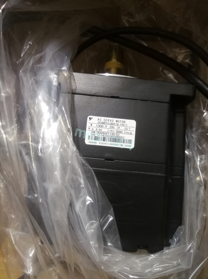 1PC YASKAWA SGMPH-08A1A-YR11 SERVO MOTOR - YASKAWA