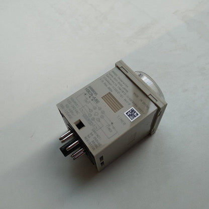 new Omron H3CR-A8E 100-240VAC Timer One H3CRA8E - OMRON