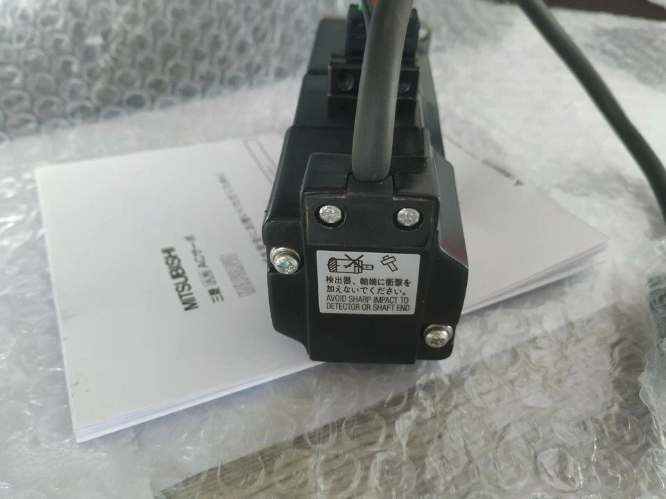 new 1PC Mitsubishi HC-MF13BK-S102 Servo Motor HCMF13BLS101 ping