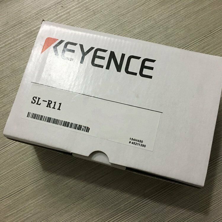 new 1PC KEYENCE SLR11 Safety Controller Module In Box SL-R11 - KEYENCE
