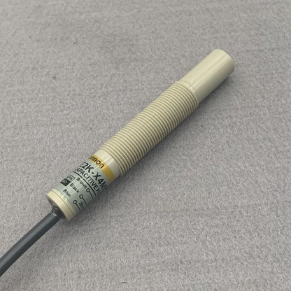 new 1pc For OMRON E2K-X4ME1 Proximity Switch Sensor DC 3-Wire Model 2M E2K-X4ME1 - OMRON