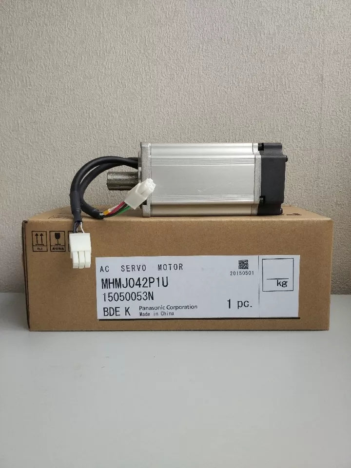 Panasonic MHMJ042P1U Servo Motor – High Performance - PANASONIC